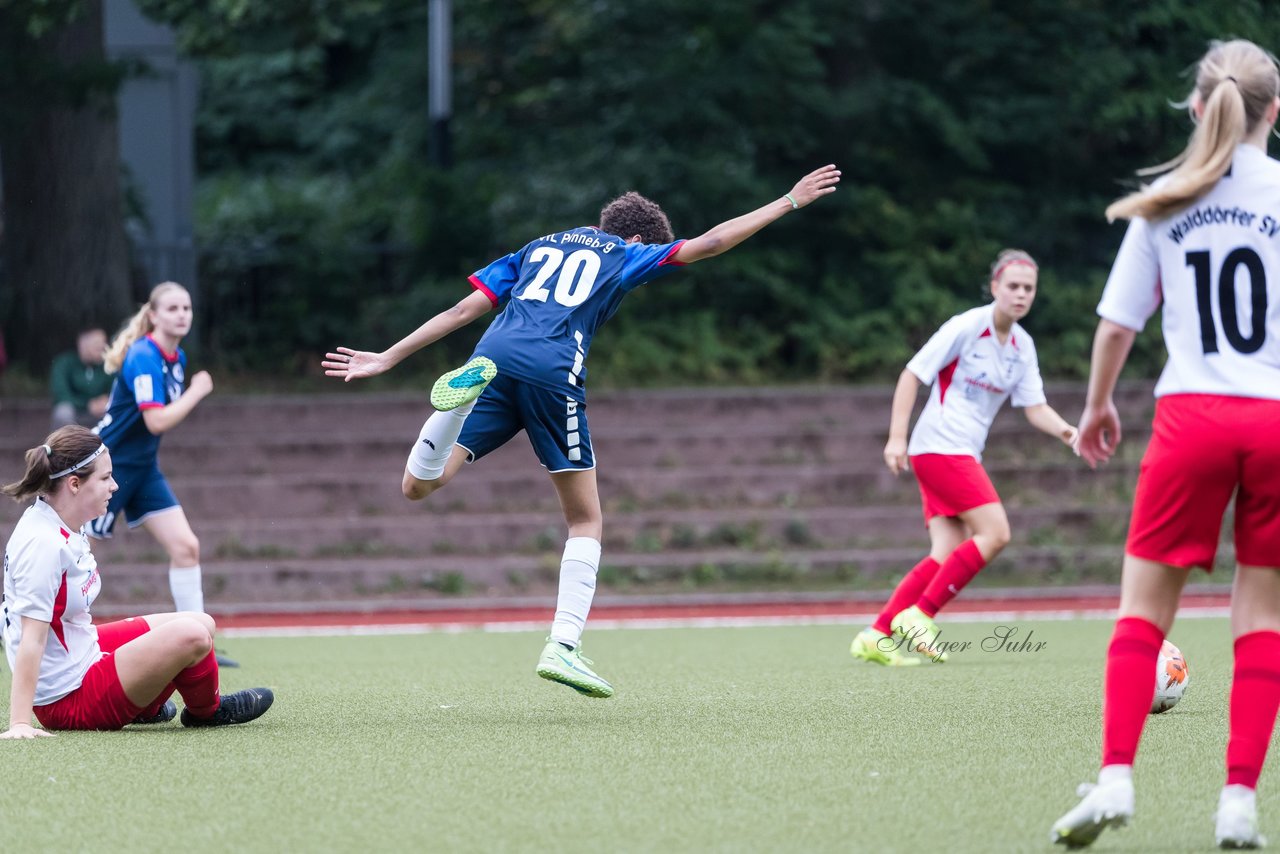 Bild 265 - wBJ Walddoerfer - VfL Pinneberg : Ergebnis: 3:3